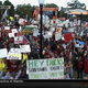 Illustration for article titled Roll Teabag, Roll: Your LSU-'Bama GameDay Sign Roundup